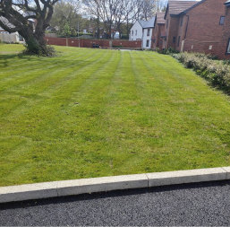 grass cutting services for kidderminster, wyre forest and worcestershire provided by Heritage Garden Maintenance Services 